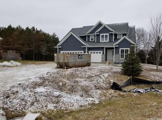 4812 Pine Tree Crk, Racine, WI 53402