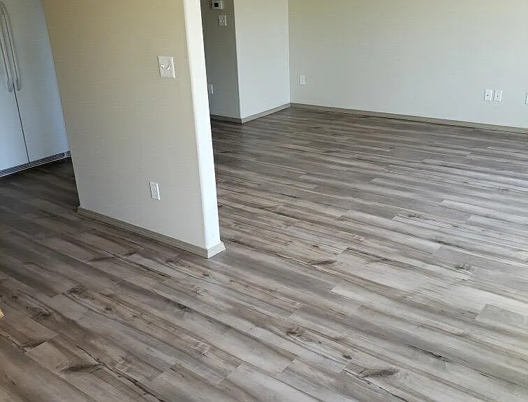 800 W 1st St #10 — Photo 2
