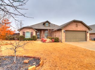 1621 Baycharter St, Norman, OK 73071