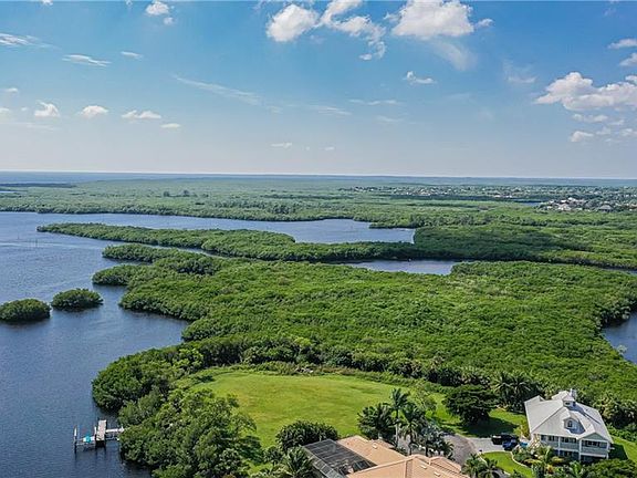 3rd image of 4100 Lea Marie Island Dr