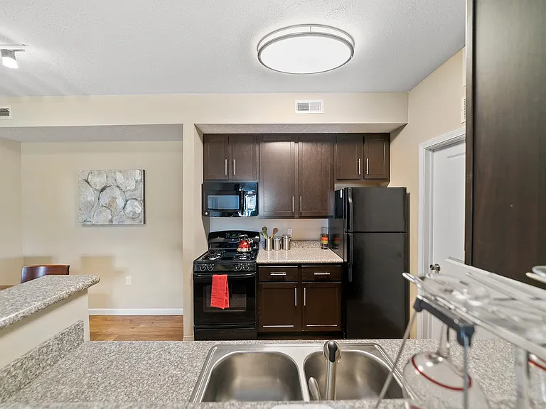 The Village at Cobblestone Court — Photo 40