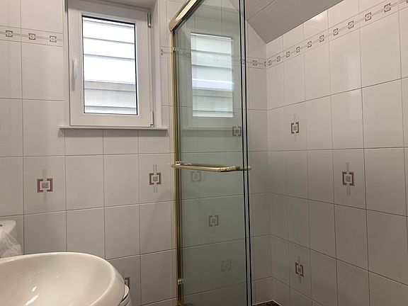 3rd image of 6118 55th Dr Floor 1