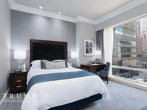 1 Central Park West image 2 of 10