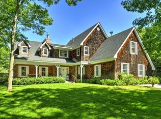 9 Sachems Path, Wainscott, NY 11975