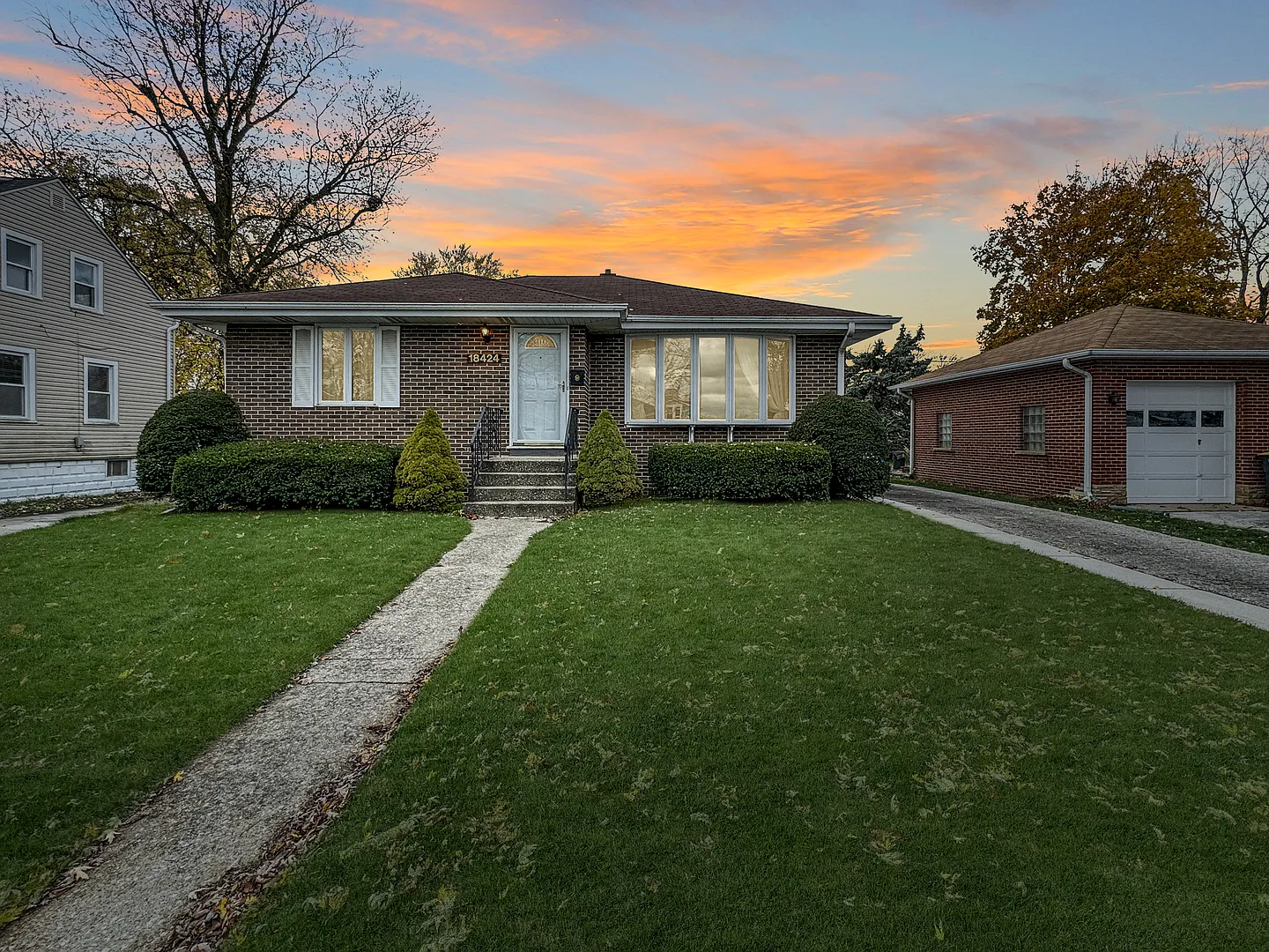 18424 Chicago Ave photo 1