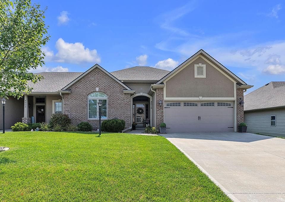 1st image of 4610 Stonebridge Dr W