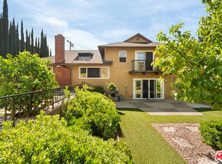 4767 Round Top Dr, Los Angeles, CA 90065