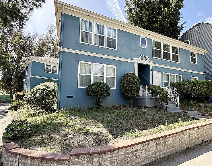 11089 STRATHMORE DRIVE - Westwood, CA 90024 - Building Corner - Strathmore Dr & Kelton Ave