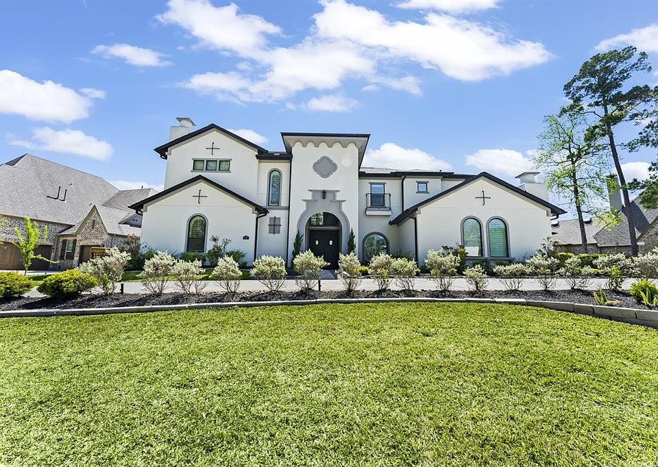 1st image of 139 Caledonia Cir