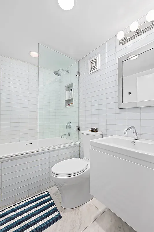 445 West 54th Street — Photo 3