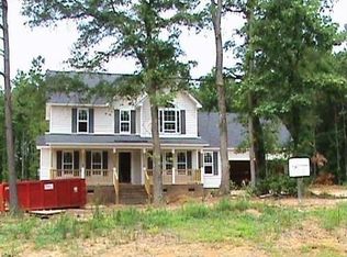 424 Hunter Ln, Zebulon, NC 27597