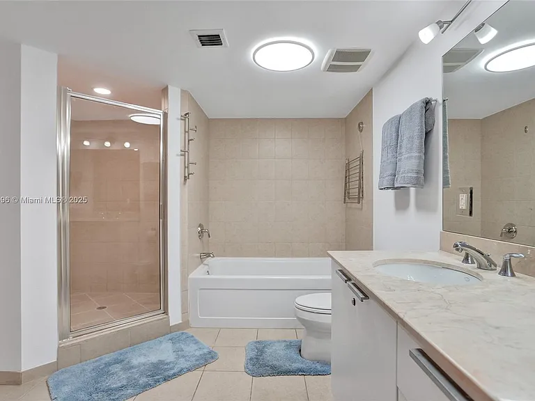 16699 Collins Ave #2405 — Photo 20
