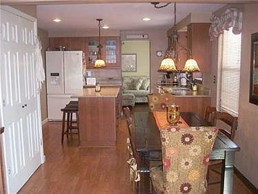 2nd image of 400 Fruitwood Dr