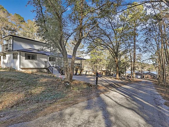 2nd image of 1 Mill Creek Rd