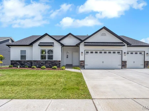 110 Timber Wind Dr, Wentzville, MO 63385