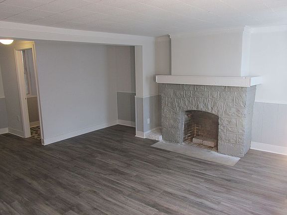 3rd image of 74 E Main St