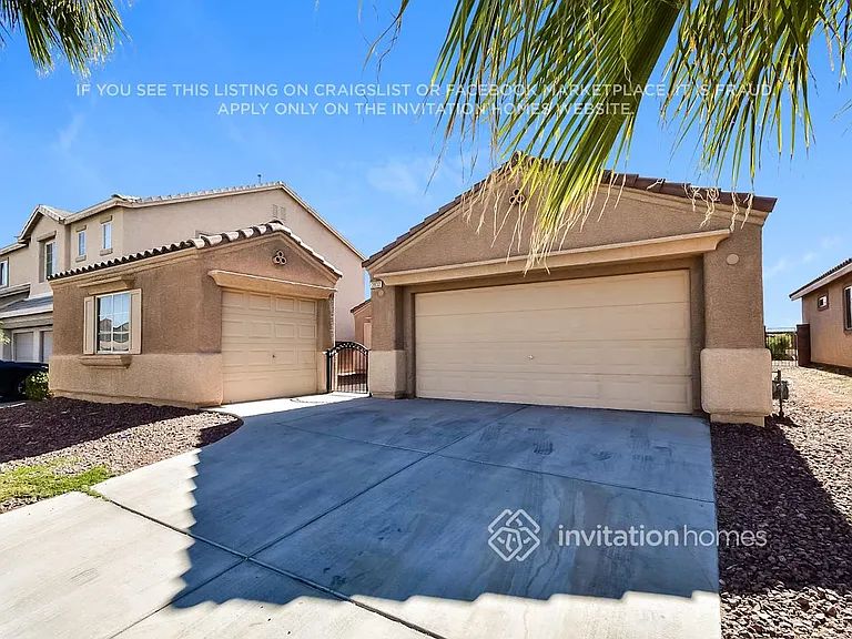3832 Goldfield St — Photo 3