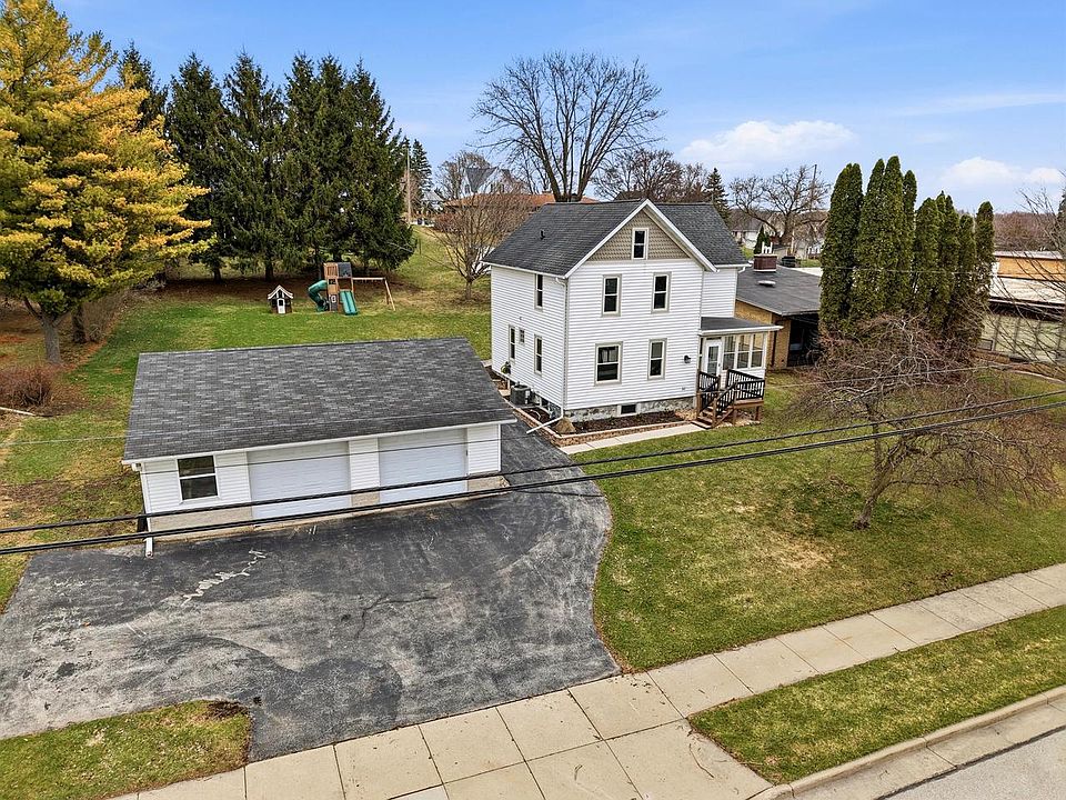 1st image of 326 Butler STREET