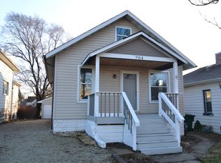 704 Davis Ave, Rockdale, IL