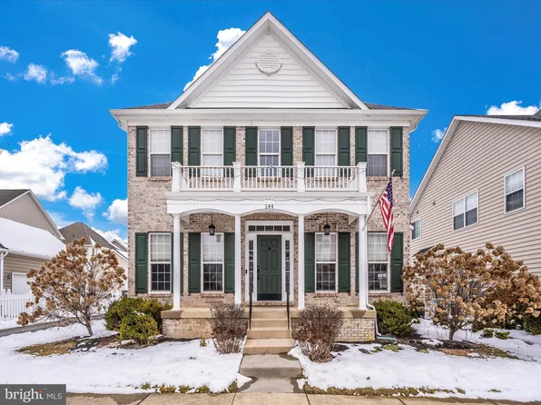 244 Union Ridge Dr, Charles Town, WV 25414