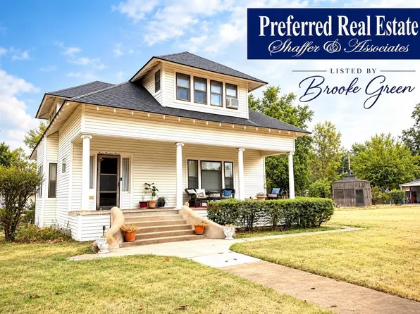 301 N 6th St, Marlow, OK 73055