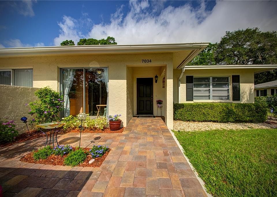 1st image of 7034 W Country Club Dr N