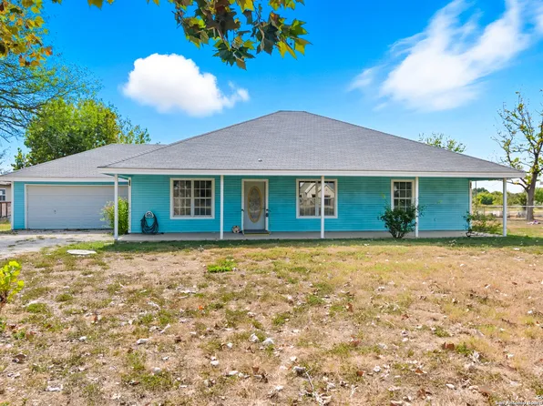 715 Happy Haven, McQueeney, TX 78123