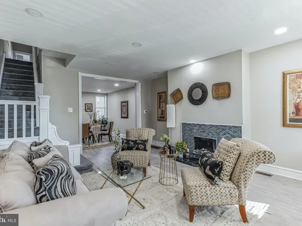 1613 Harrison St, Philadelphia, PA 19124