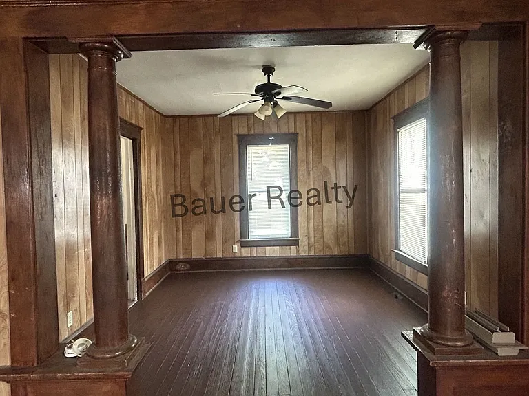 1036 Arch St — Photo 7