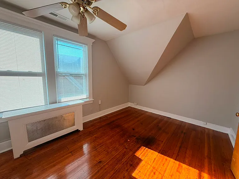 64 Stanley St #3B — Photo 3