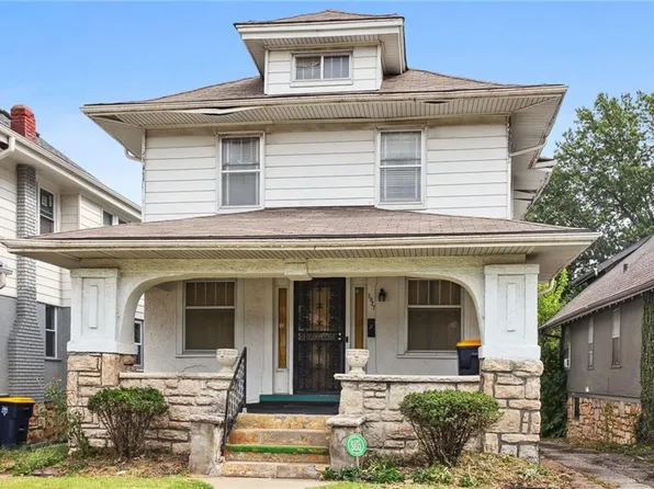 3927 College Ave, Kansas City, MO 64130