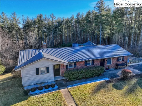1054 Nikanor Road, West Jefferson, NC 28694