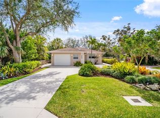668 95th Ave N, Naples, FL 34108