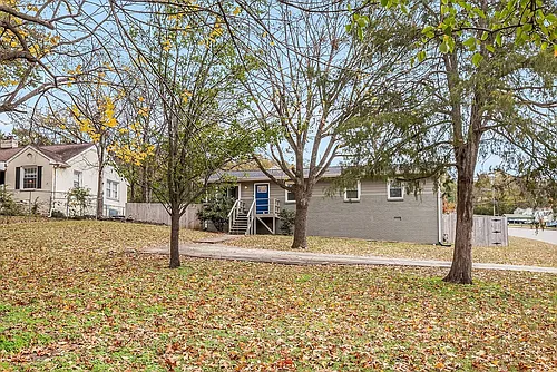 2721 Jones Ave Photo 1