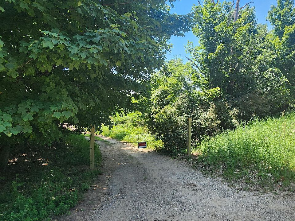 1st image of W Grant Rd
