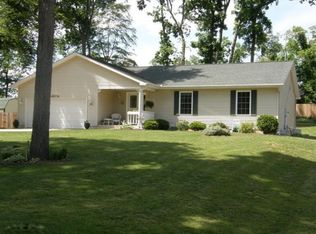 11107 Ridgewood St, Battle Creek, MI 49014