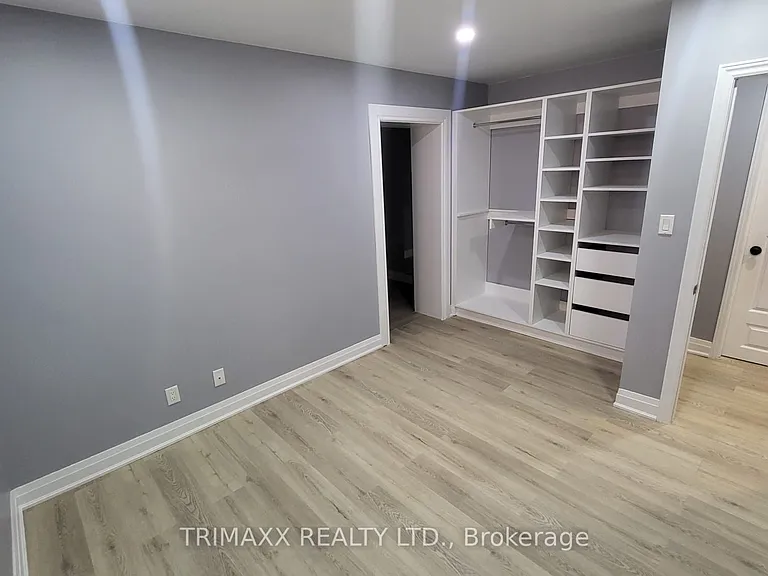 19 Saint Andrews Blvd #BASEMENT — Photo 13