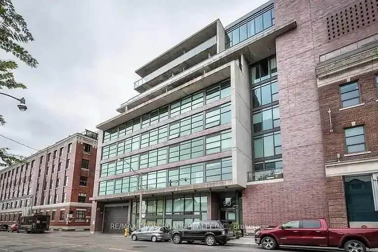 90 Broadview Ave #622 — Photo 7
