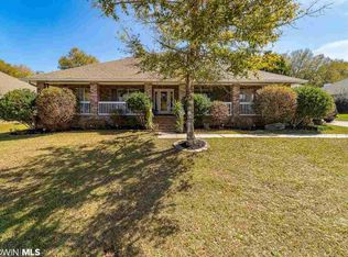 27259 Bay Branch Dr, Daphne, AL 36526