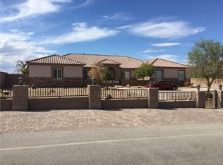 732 Emden St, Henderson, NV 89015