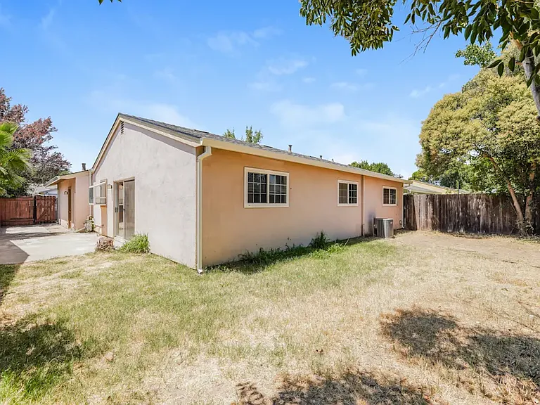 3983 Avante Way — Photo 15