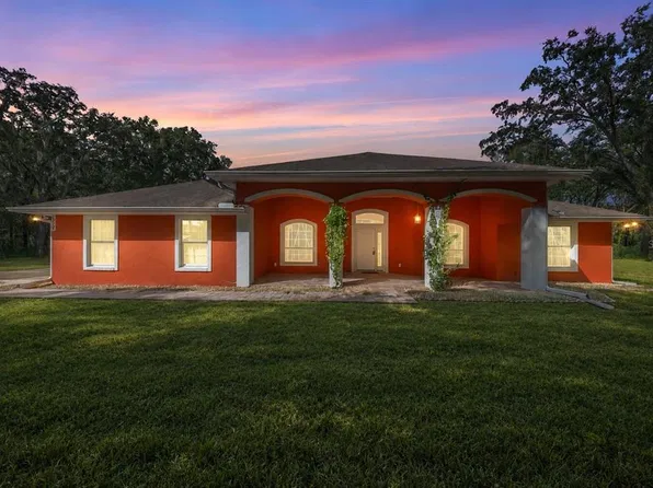 8490 SE 110TH STREET ROAD, BELLEVIEW, FL 34420