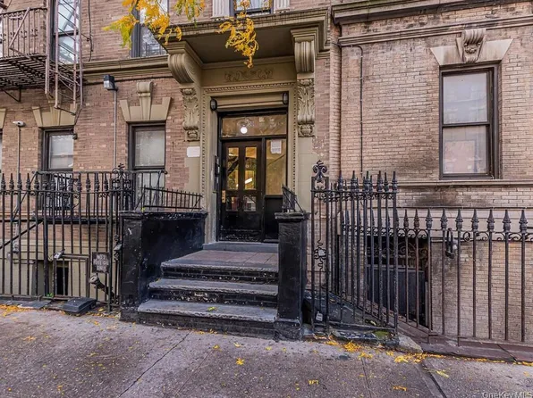 (undisclosed Address), Bronx, NY 10452