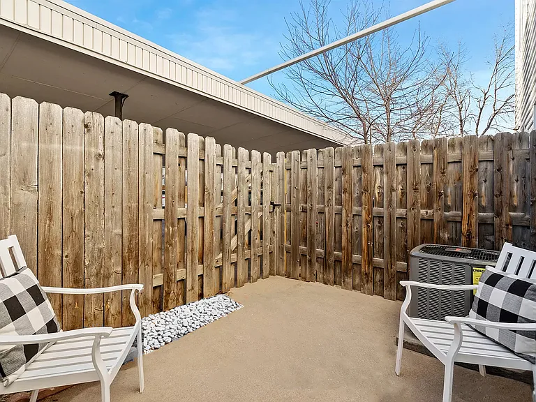 3024 Ross Dr #B11 — Photo 16