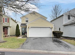 2252 Concord Cir, Harrisburg, PA 17110