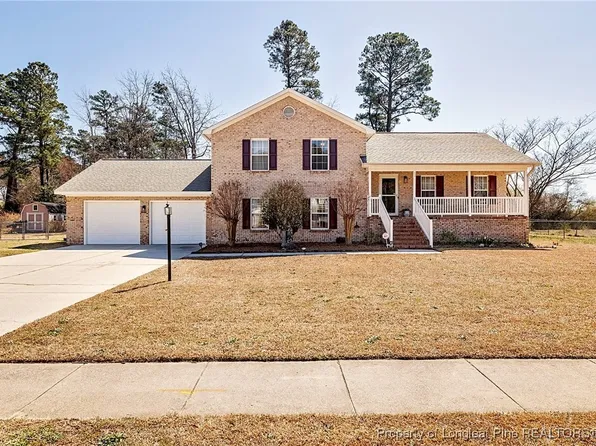 8028 Gaelic Dr, Fayetteville, NC 28306