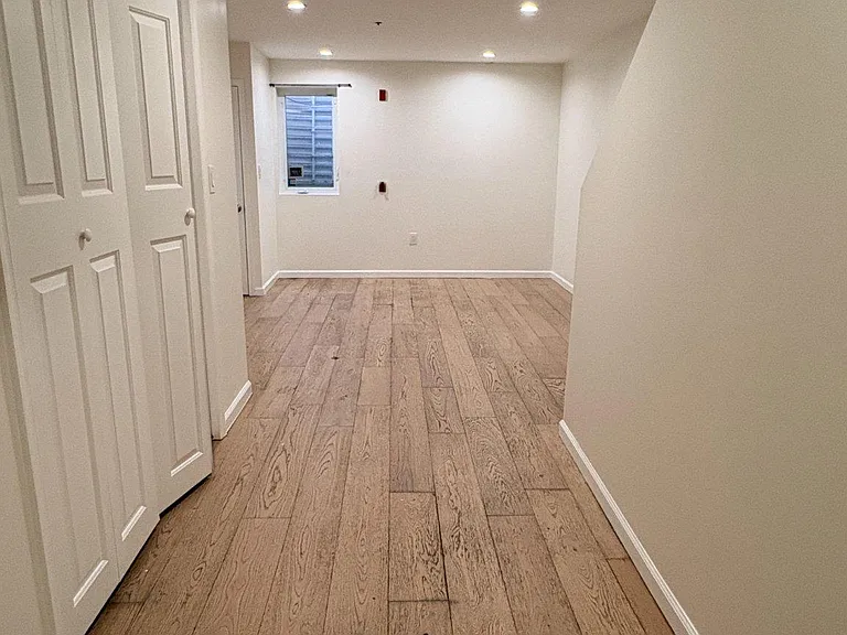1407 N Bouvier St #1 — Photo 14