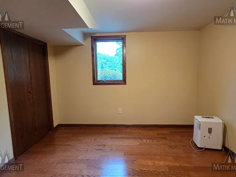 703 Northern Hills Dr NE — Photo 5