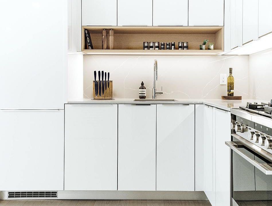 2nd image of 20 Broad St APT 1109
