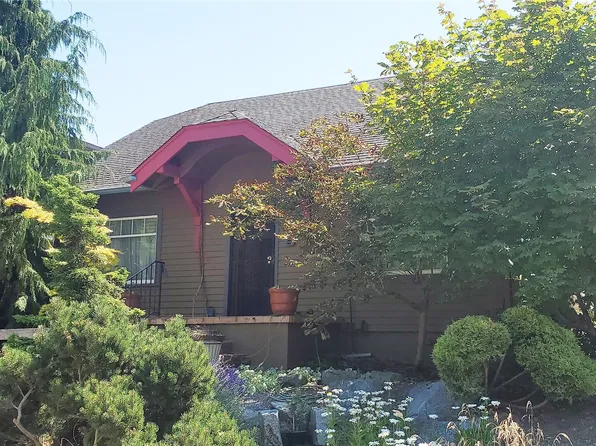 2316 N 8th St, Tacoma, WA 98403